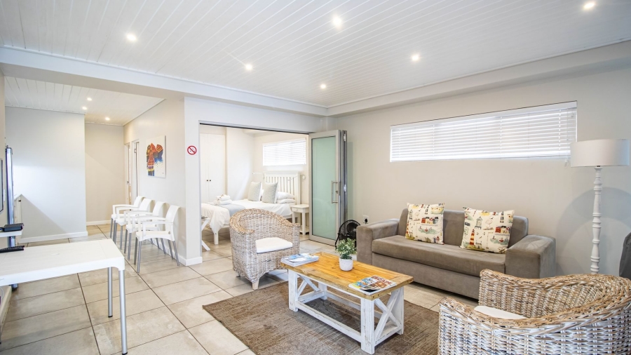 2 Bedroom Property for Sale in Elands Bay Western Cape